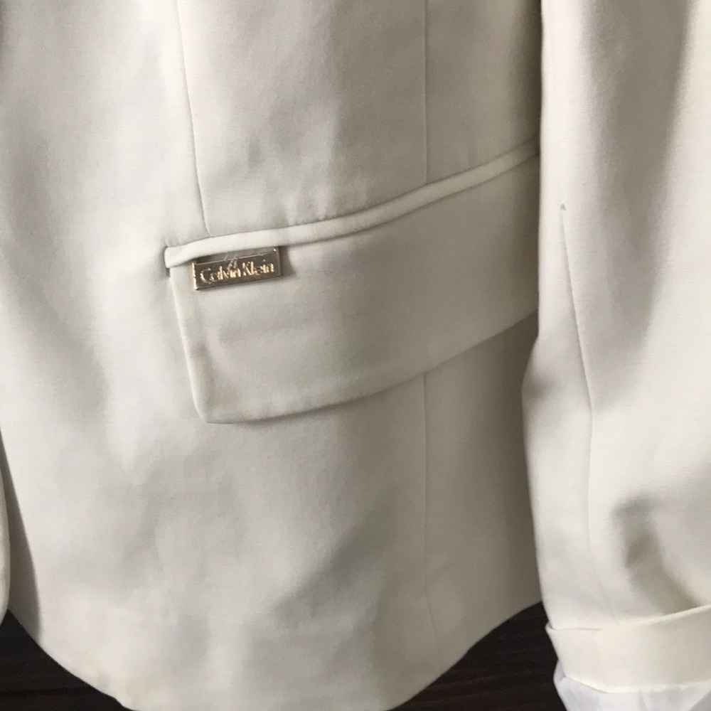 Calvin Klein blazer - Picture 2 of 5